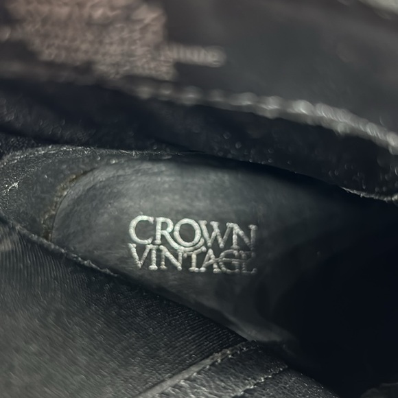 Crown Vintage Women's Black Leather Courla Ankle Bootie size 10M - Picture 13 of 13